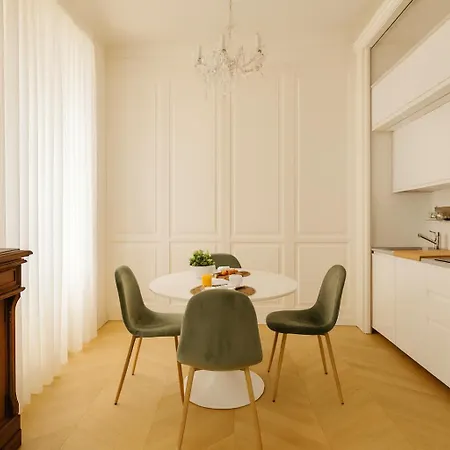 Master With Boiserie Ultra Wi-fi-ac-near Sea Lägenhet *