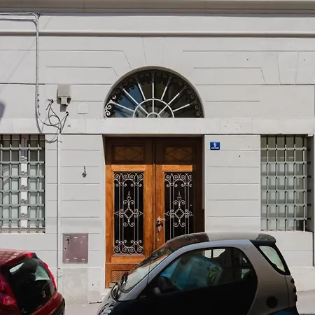 Master With Boiserie Ultra Wi-fi-ac-near Sea Apartamento