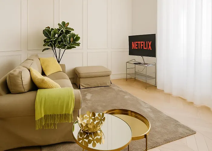 Master With Boiserie Ultra Wi-fi-ac-near Sea Appartement Triëst