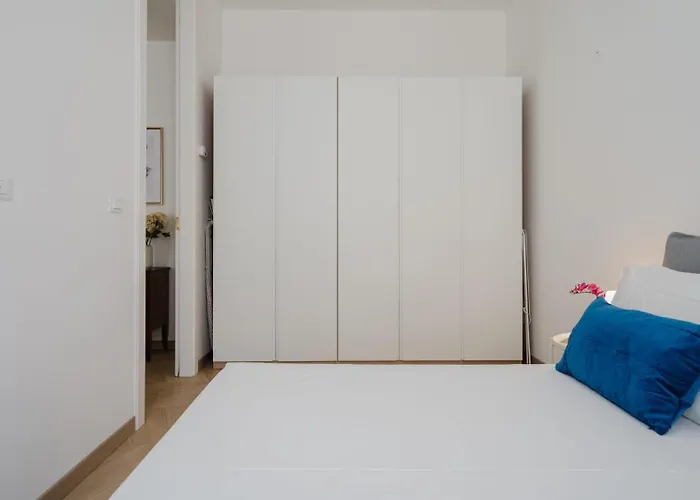 Master With Boiserie Ultra Wi-fi-ac-near Sea Appartement Triëst